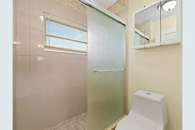 10911  Greentrail Dr, Boynton Beach, FL 33436 - Photo 31