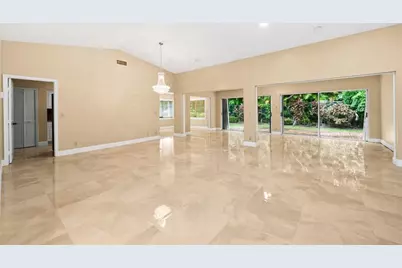 10911  Greentrail Dr, Boynton Beach, FL 33436 - Photo 11