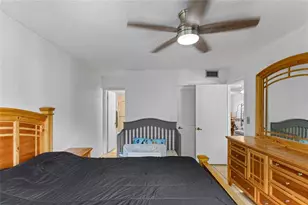 8990 S Hollybrook Blvd, Pembroke Pines, FL 33025 - Photo 35