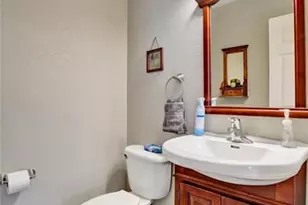 624 NE 29th Dr, Fort Lauderdale, FL 33334 - Photo 59