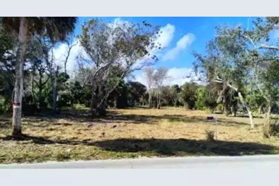 7507 S Indian River Dr, Fort Pierce, FL 34982 - Photo 5