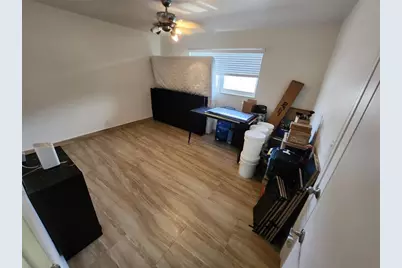 219 NE 14th Ave, Hallandale Beach, FL 33009 - Photo 23