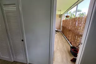 219 NE 14th Ave, Hallandale Beach, FL 33009 - Photo 21