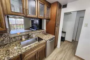 219 NE 14th Ave, Hallandale Beach, FL 33009 - Photo 3