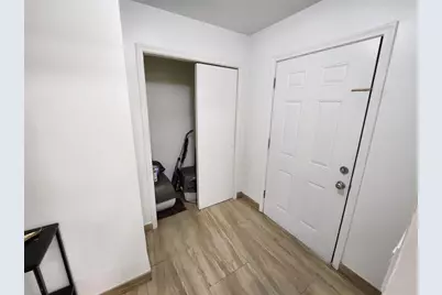 219 NE 14th Ave, Hallandale Beach, FL 33009 - Photo 27