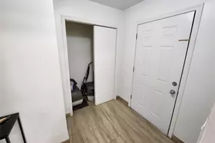 219 NE 14th Ave, Hallandale Beach, FL 33009 - Photo 27