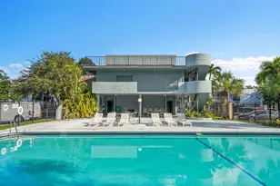 2774 S University Dr, Davie, FL 33328 - Photo 37