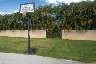 2745 Omega Pl, North Palm Beach, FL 33408 - Photo 19