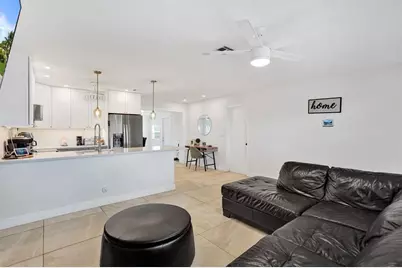 6298 NW 15th St, Margate, FL 33063 - Photo 3