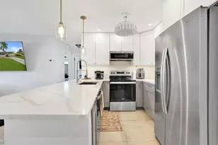 6298 NW 15th St, Margate, FL 33063 - Photo 7