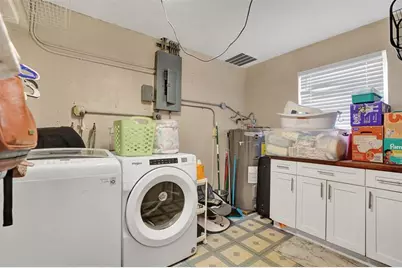 6298 NW 15th St, Margate, FL 33063 - Photo 17