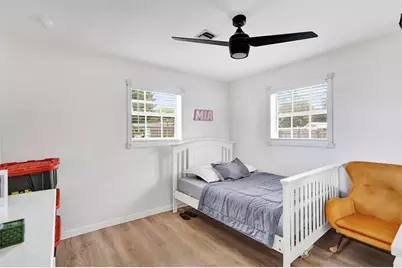 6298 NW 15th St, Margate, FL 33063 - Photo 15