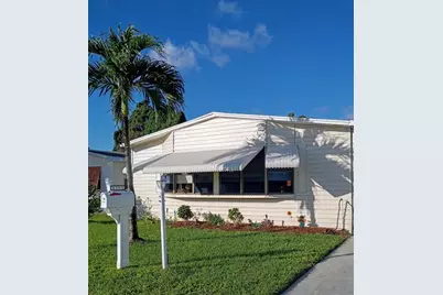 3353  Lake Overlook Pl, Lantana, FL 33462 - Photo 3