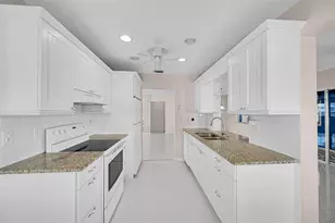 1515 SW 21st St, Boynton Beach, FL 33426 - Photo 9