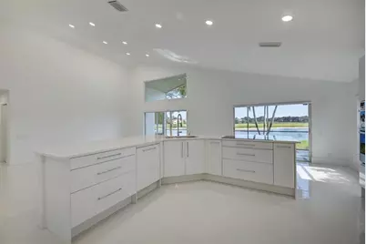 6014  Golf Villas Dr, Boynton Beach, FL 33437 - Photo 9