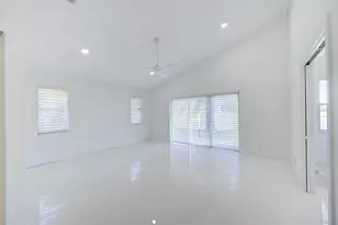 6014 Golf Villas Dr, Boynton Beach, FL 33437 - Photo 15