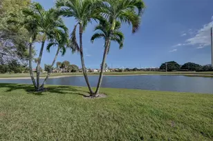 6014 Golf Villas Dr, Boynton Beach, FL 33437 - Photo 37