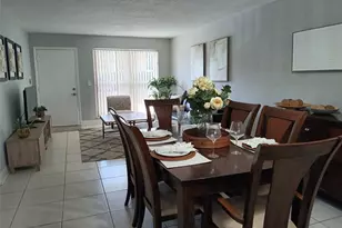 55 SE 14th St, Boca Raton, FL 33432 - Photo 17