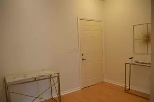 533 NE 3rd Ave, Fort Lauderdale, FL 33301 - Photo 11