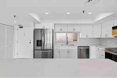 2480 Presidential Way #902, West Palm Beach, FL 33401 - Photo 5