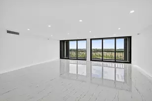 2480 Presidential Way, West Palm Beach, FL 33401 - Photo 7