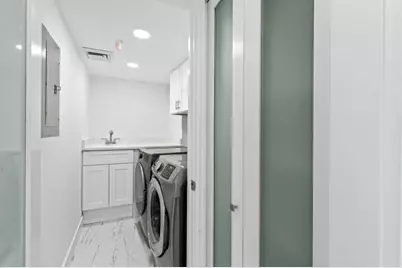 2480 Presidential Way #902, West Palm Beach, FL 33401 - Photo 25