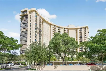 2480  Presidential Way, Unit #902, West Palm Beach, FL 33401 - Photo 1