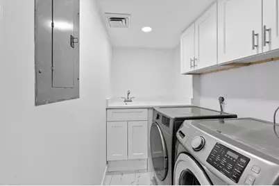 2480  Presidential Way, Unit #902, West Palm Beach, FL 33401 - Photo 27