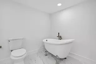 2480 Presidential Way, West Palm Beach, FL 33401 - Photo 25