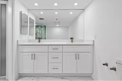 2480 Presidential Way #902, West Palm Beach, FL 33401 - Photo 23