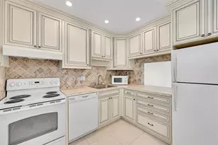 23 Abbey Ln, Delray Beach, FL 33446 - Photo 1