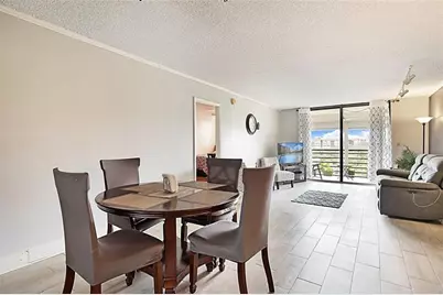 1400  Saint Charles Pl, Unit #616, Pembroke Pines, FL 33026 - Photo 5