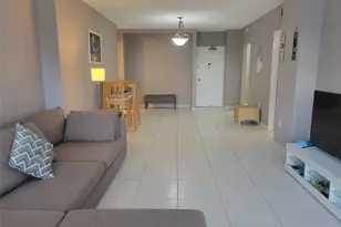 [Address not provided], Hallandale Beach, FL 33009 - Photo 7