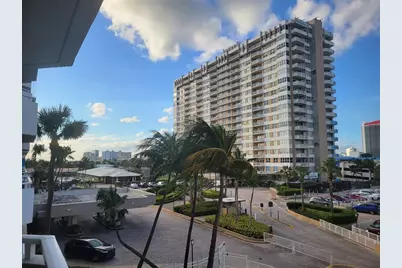 [Address not provided], Hallandale Beach, FL 33009 - Photo 23