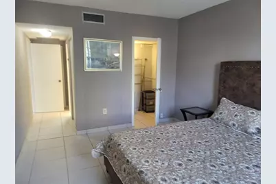 [Address not provided], Hallandale Beach, FL 33009 - Photo 19