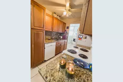 3110 N Pine Island Rd, Unit #304, Sunrise, FL 33351 - Photo 9