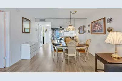 9421  Sunrise Lakes Blvd, Unit #206, Sunrise, FL 33322 - Photo 21