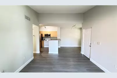 8000 N Nob Hill Rd, Unit #202, Tamarac, FL 33321 - Photo 11