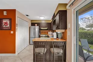 2740 SW 46th Pl, Fort Lauderdale, FL 33312 - Photo 7