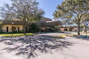 450 Briarwood Cir, Hollywood, FL 33024 - Photo 43