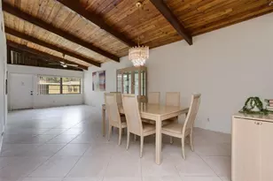 450 Briarwood Cir, Hollywood, FL 33024 - Photo 11