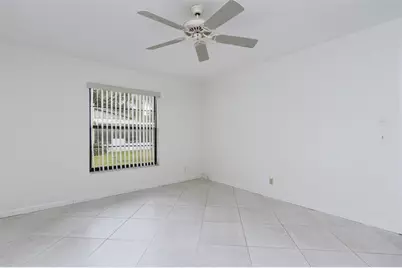 450  Briarwood Cir, Unit #2, Hollywood, FL 33024 - Photo 21