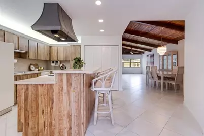 450  Briarwood Cir, Unit #2, Hollywood, FL 33024 - Photo 5