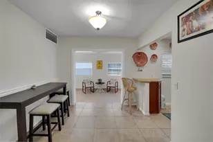 2617 SW Natura Ave, Deerfield Beach, FL 33441 - Photo 9