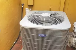 19720 NE 10th Ct, Miami, FL 33179 - Photo 27