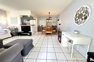 492 Tilford W Unit, Deerfield Beach, FL 33442 - Photo 5