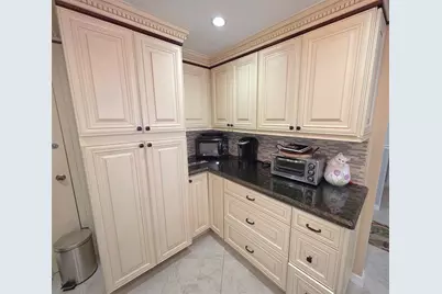 4020  Galt Ocean Drive, Unit #1210, Fort Lauderdale, FL 33308 - Photo 21