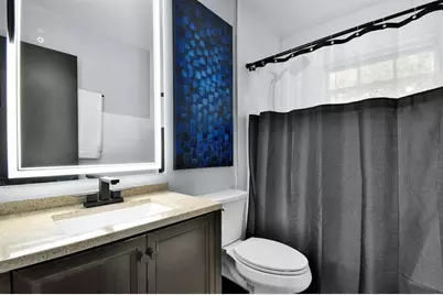 621 NE 28th St, Wilton Manors, FL 33334 - Photo 45