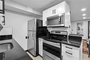 621 NE 28th St, Wilton Manors, FL 33334 - Photo 83