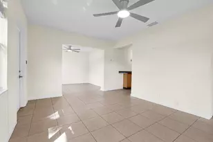261 NE 45th St, Oakland Park, FL 33334 - Photo 57
